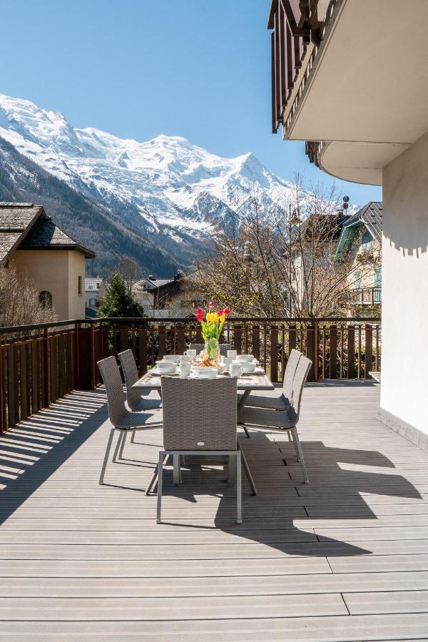 Apartment President - Alpes Travel - Central Chamonix - Sleeps 12 Экстерьер фото