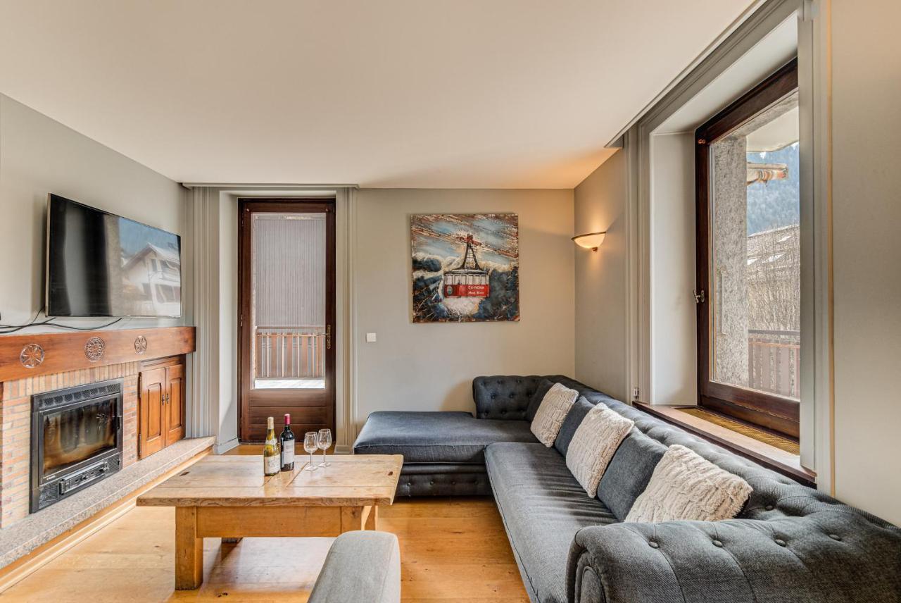 Apartment President - Alpes Travel - Central Chamonix - Sleeps 12 Экстерьер фото