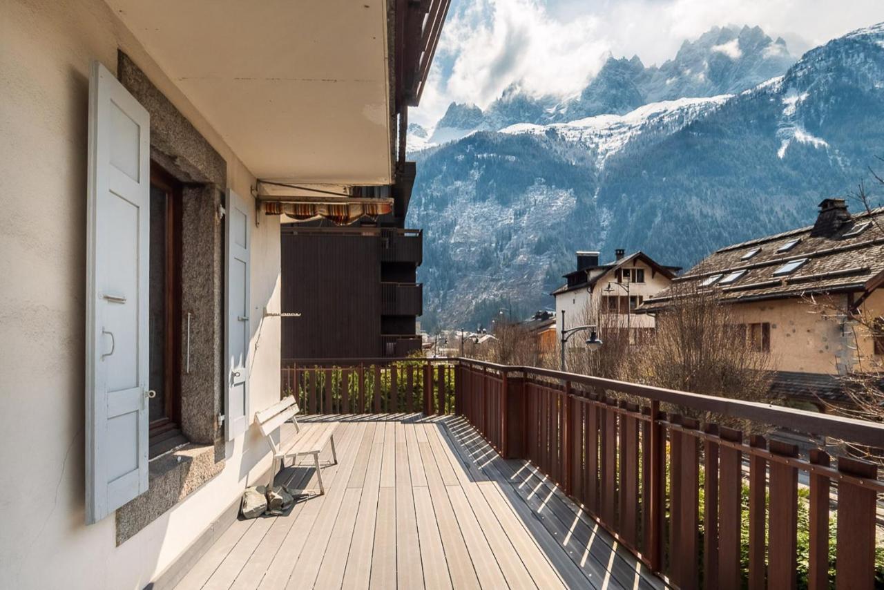 Apartment President - Alpes Travel - Central Chamonix - Sleeps 12 Экстерьер фото